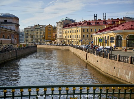 Добро пожаловать в Санкт-Петербург! Интернет ресурс для мигрантов